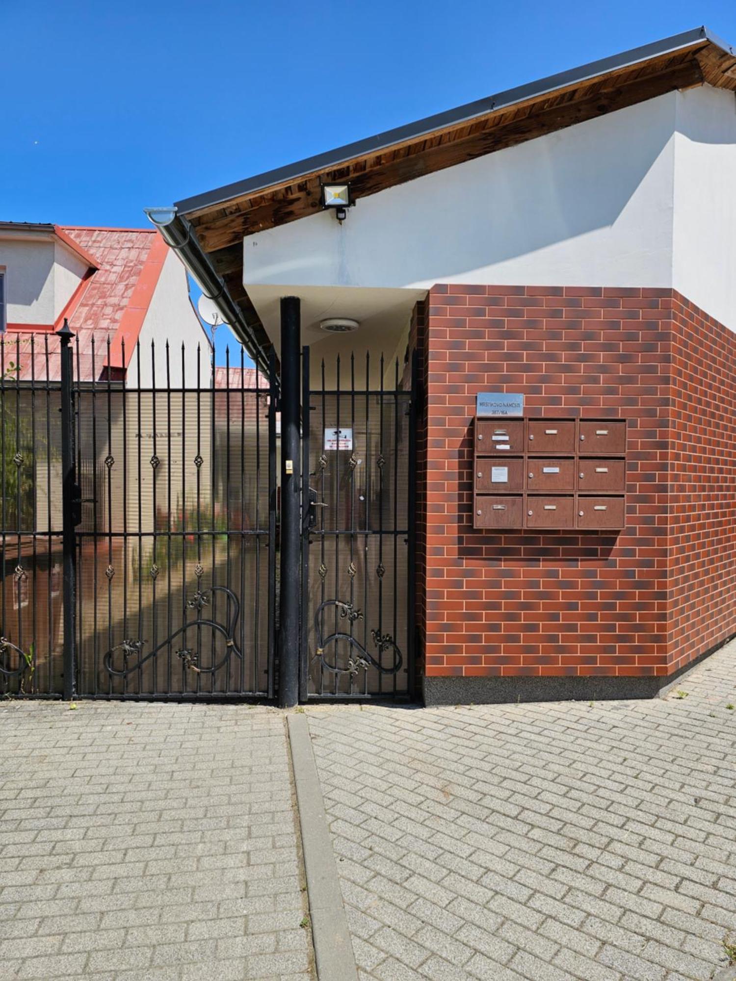 Olomouc New1 Apartamento Exterior foto